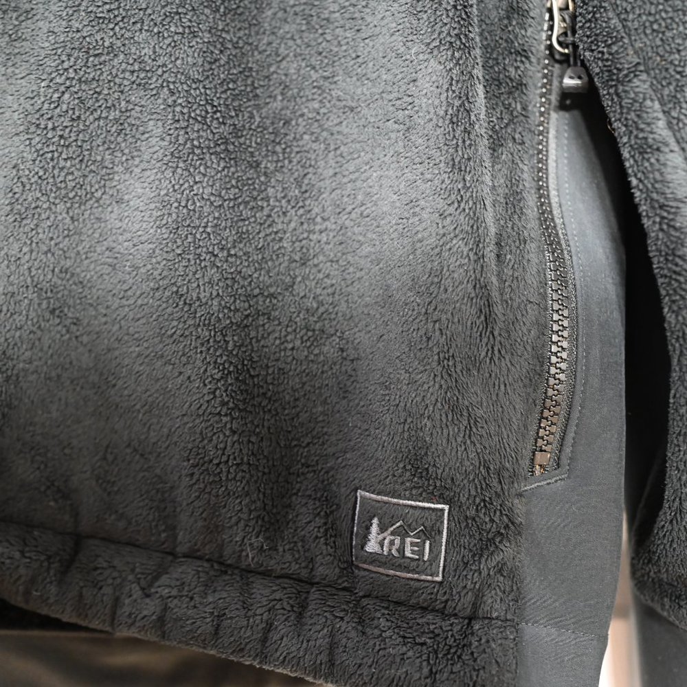 REI jacket - Picture 5 of 5